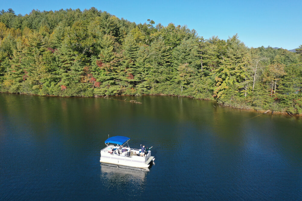 People out on one of the boat rentals available in June Lake.
